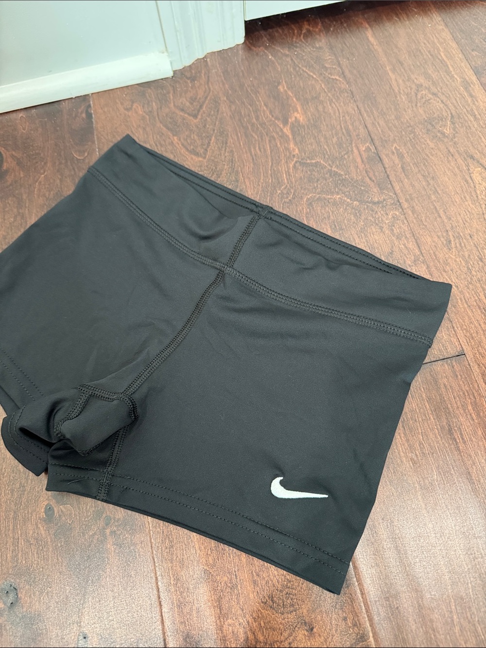 Nike Dri-Fit Girls Black Volleyball Shorts Spandex Competition Dance Gymnastics - Picture 2 of 5